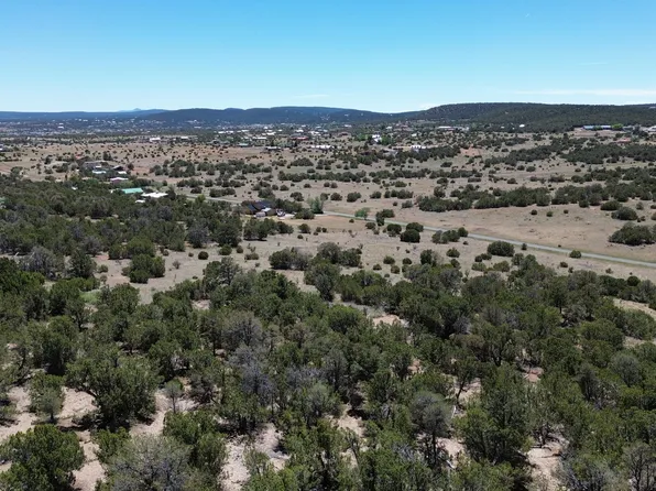 39 Alta Ct, Edgewood, NM 87015