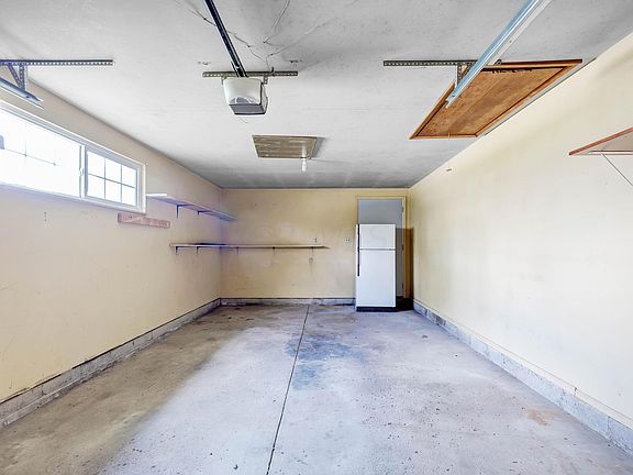 5th image of 5535 Oslo Dr