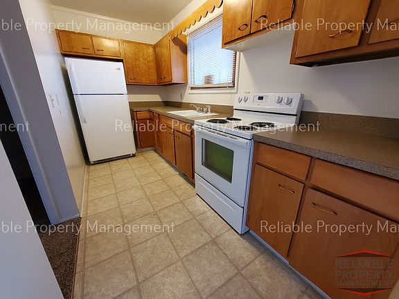 4th image of 1250 Saint Clair Rd #1250