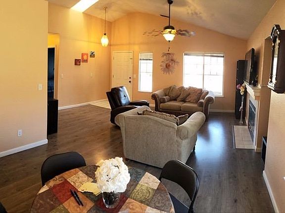 3rd image of 7833 Craftsman Ct