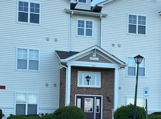 9811 Hyde Glen Ct, Charlotte, NC 28262
