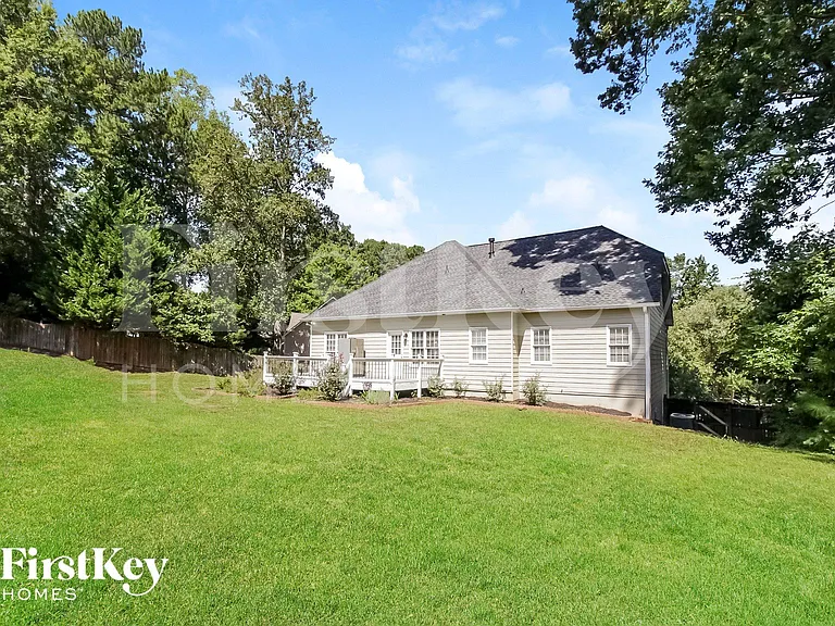 224 Tennis Court Ln NW — Photo 15
