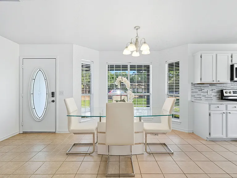 1507 River Hill Dr — Photo 4