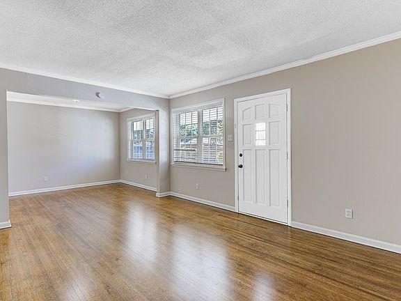 4th image of 1708 Denison St