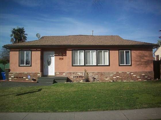 1st image of 743 W 142nd St