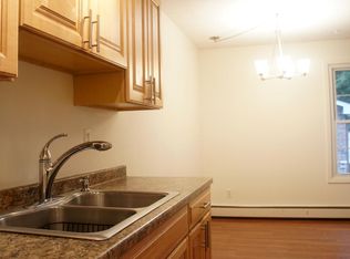 4624 Cedar Lake Rd #8, Saint Louis Park, MN 55416