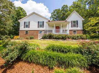1318 Whirlaway Cir, Helena, AL 35080