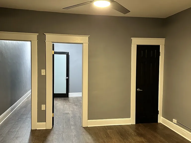 2204 Clifton Ave #1 — Photo 8