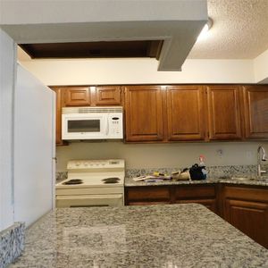 1909 Cloisters Dr APT 1022, Arlington, TX, 76011