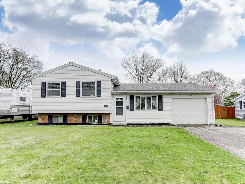 1st image of 1429 Plantation Dr
