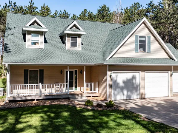 N1817 Catherine Way, Waupaca, WI 54981