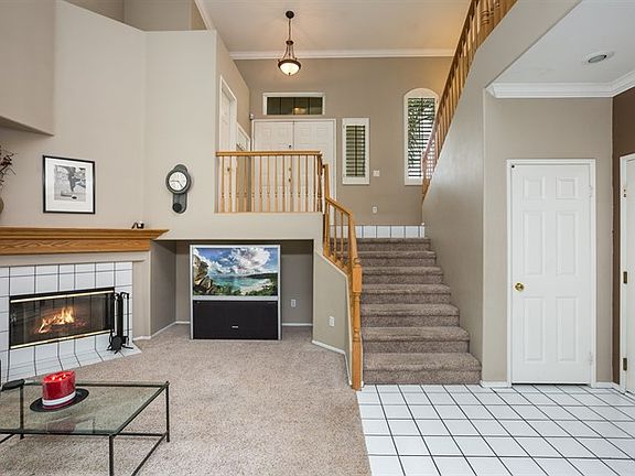 5th image of 930 Mesa Alta Cir
