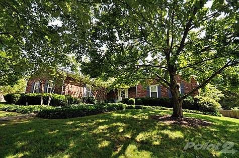 2nd image of 1304 Sweetbay Dr