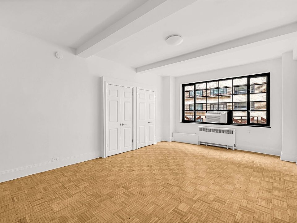 1st image of 310 E 44th St APT 414