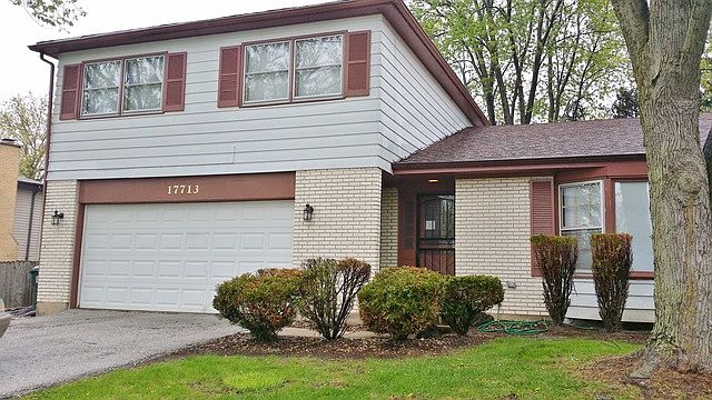1st image of 17713 Oakwood Dr