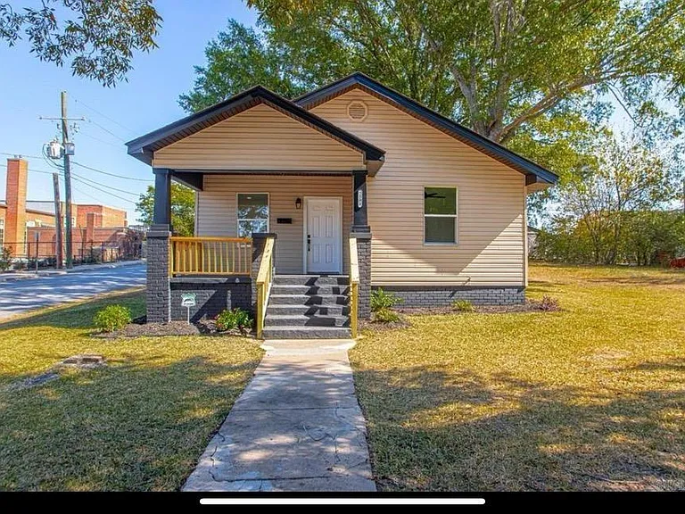 2501 S Maple St — Photo 28