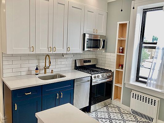 1st image of 246 15th St APT 8