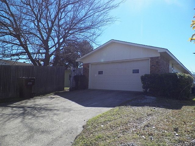 1st image of 1817 Cumberland Trl
