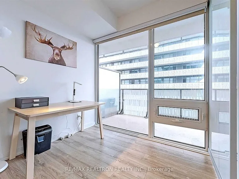 42 Charles St E #3902 — Photo 9