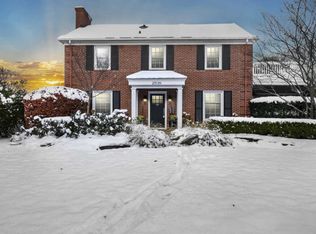 2539 Maplewood Dr SE, East Grand Rapids, MI