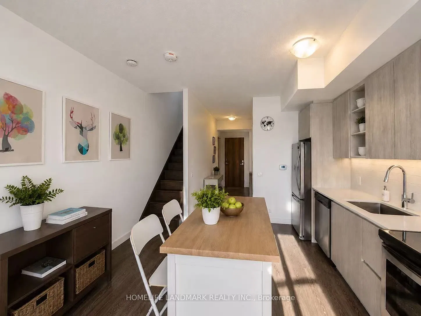 2 bed, $3,300 — Photo 2