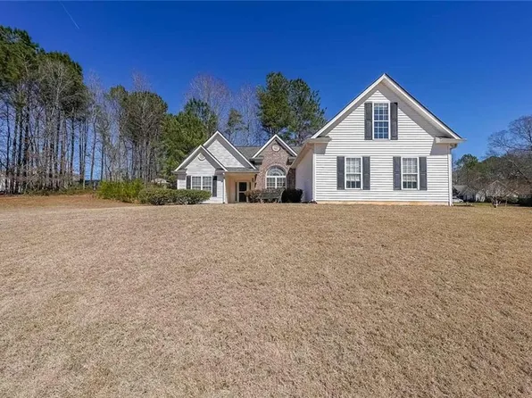 313 River Landing Dr, Monroe, GA 30656