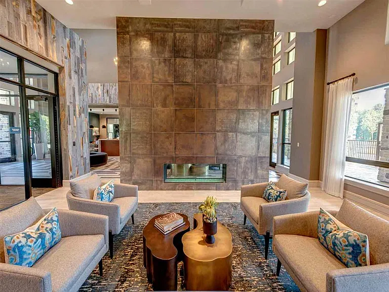 The Pointe at Valley Ranch Town Center — Photo 45