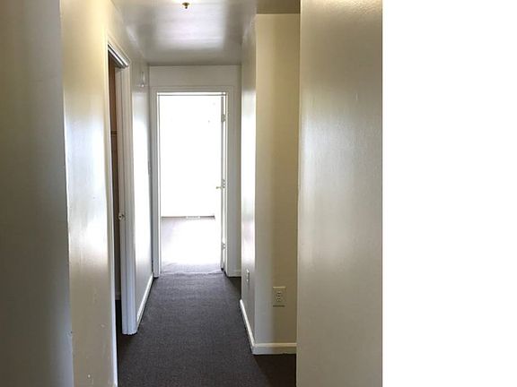 3rd image of 1810 W Susquehanna Ave