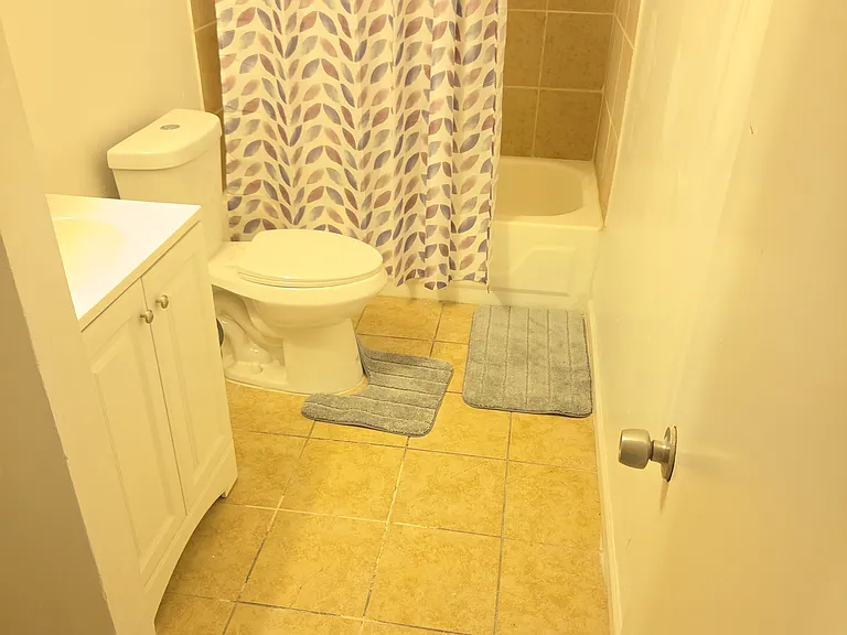 2102 Chippewa St #2 — Photo 6