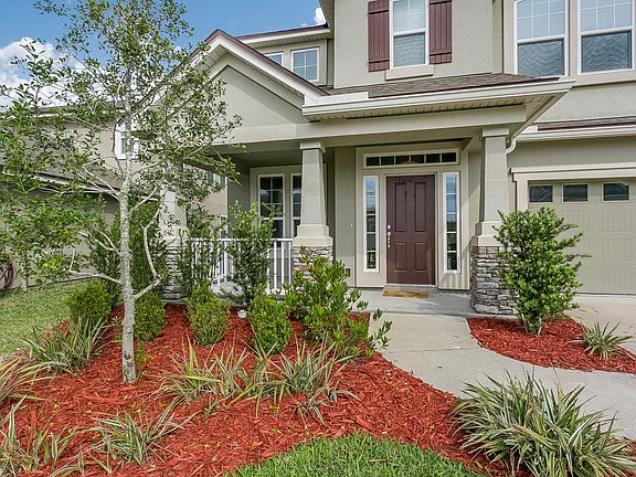 4th image of 14019 Carson Ct