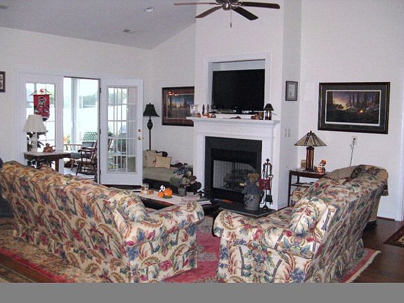 4th image of 134 Savannah Cir N