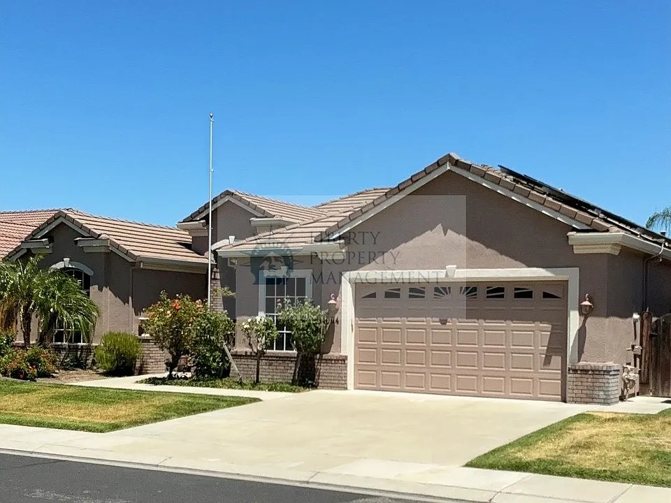 1004 Marigold Ln