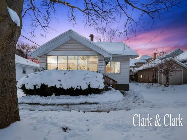 1220 California St NW, Grand Rapids, MI 49504