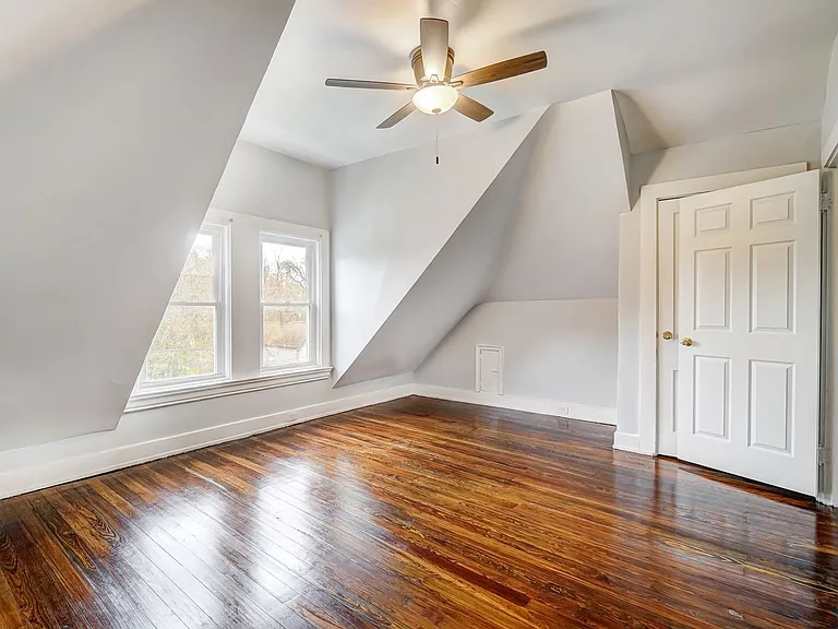 870 Rockdale Ave — Photo 40
