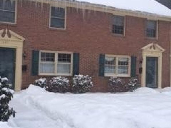 585 Center Street Ext