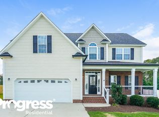 125 Oak Run Dr, Clayton, NC 27520