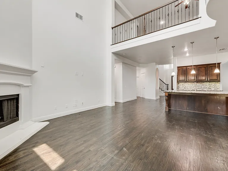 10409 Jackson Hole Ln — Photo 7