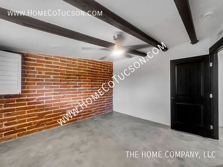4535 E Fairmount St — Photo 23
