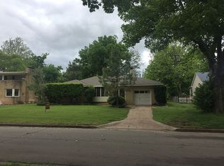 308 N 11th St, Ponca City, OK 74601