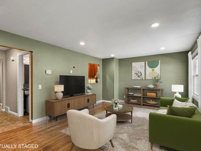 1309 Tompkins Dr Unit D, Madison, WI, 53716