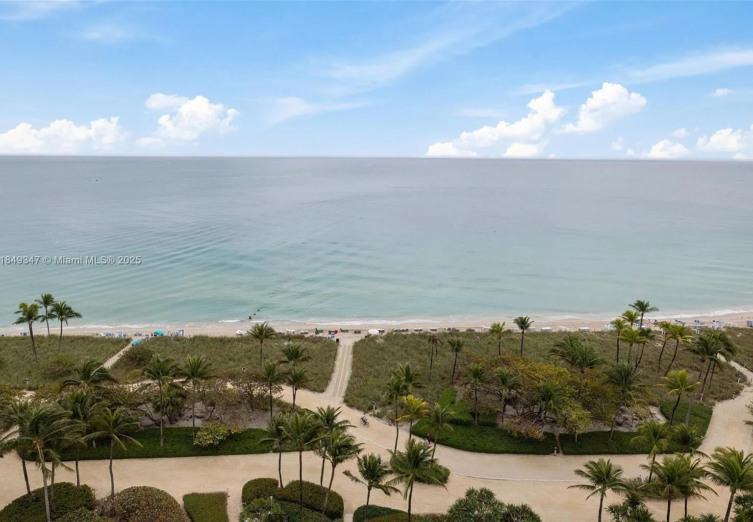 The Tiffany Of Bal Harbour — Photo 1