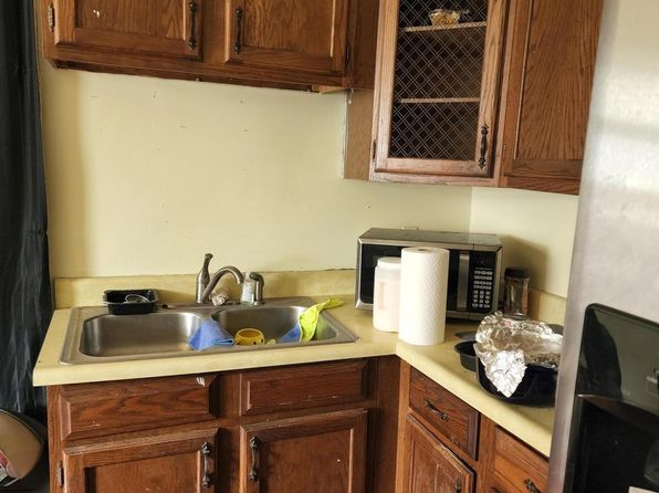 louisville-kentucky-73453990 picture