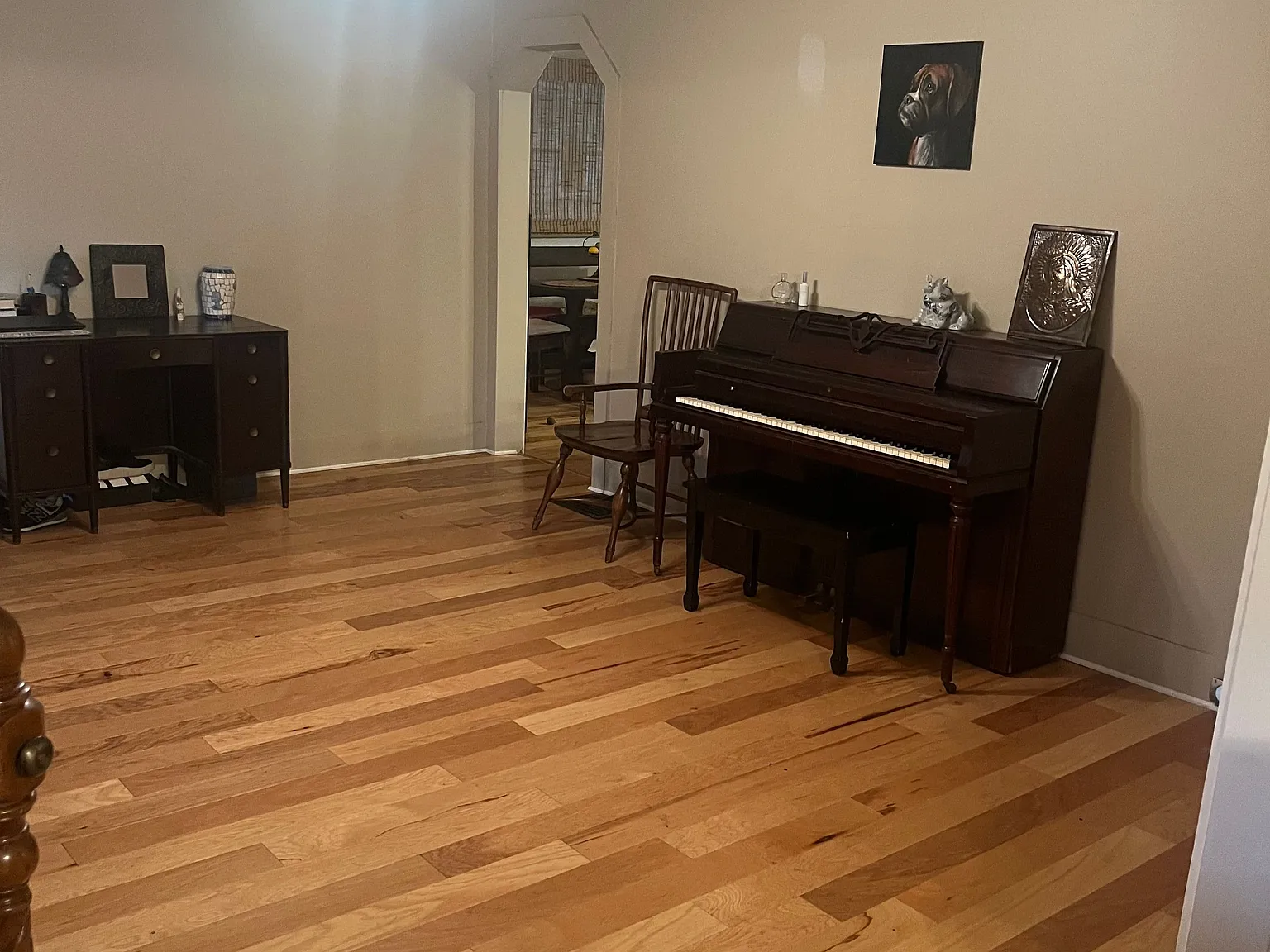 3 bed, 1.0 bath, 1730 sqft, $1,850 — Photo 3