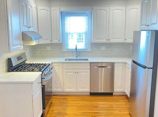 9 Sound View Ct #2B, Greenwich, CT 06830