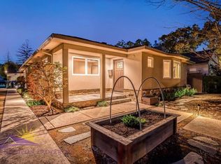 1348 37th St #A, Sacramento, CA