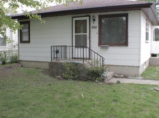 2905 Ezra Ave, Zion, IL