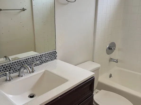12711 Matteson Ave APT 6, Los Angeles, CA 90066