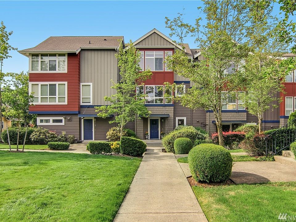 1st image of 1723 25th Ave NE