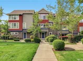 1723 25th Ave NE, Issaquah, WA 98029
