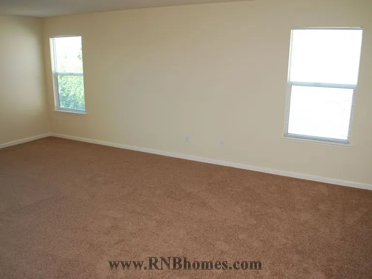 6301 Bluebill Ct — Photo 10